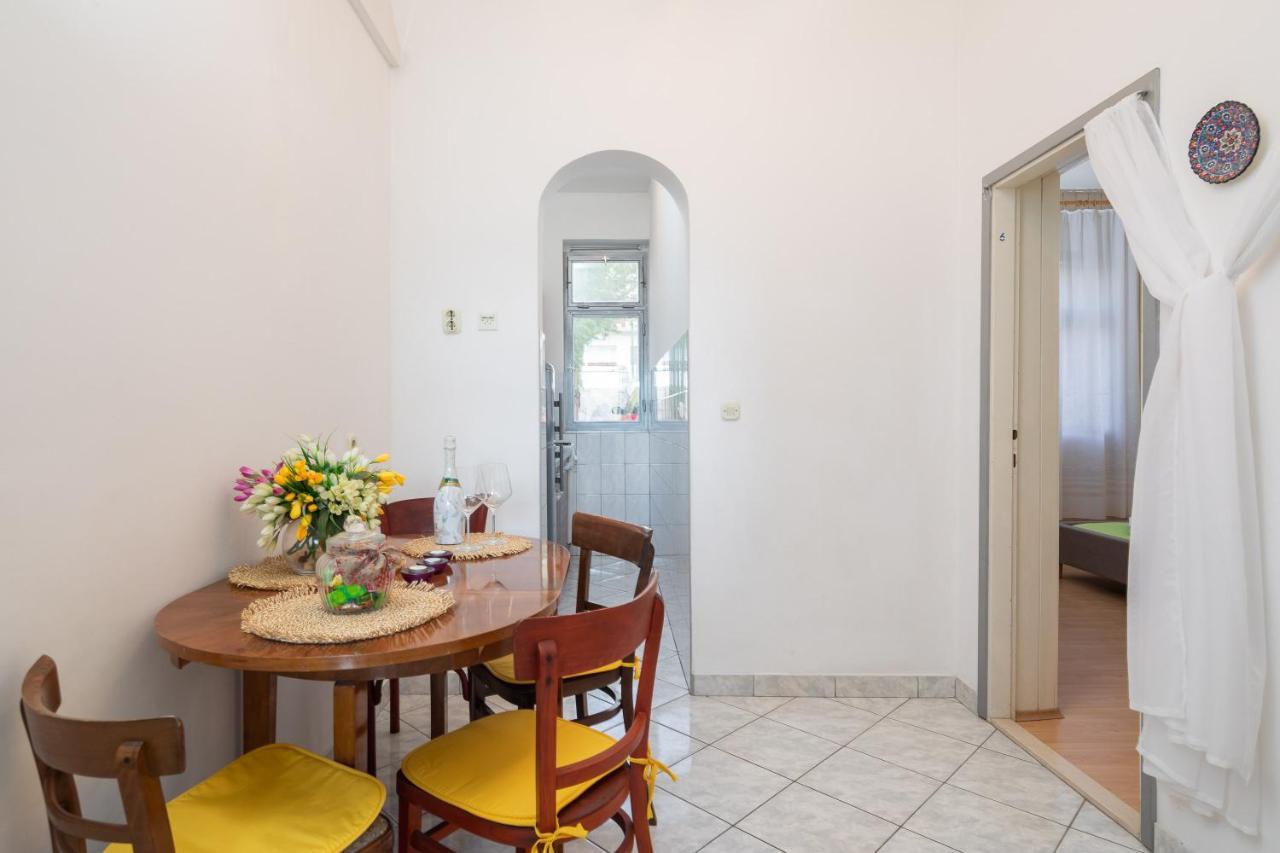 Ferienwohnung Beach House Lemonade Jesenice  Exterior foto