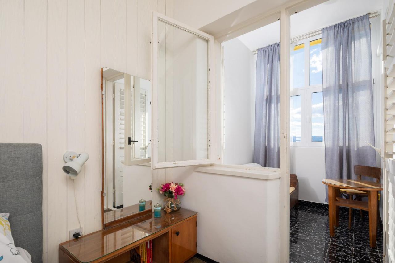 Ferienwohnung Beach House Lemonade Jesenice  Exterior foto
