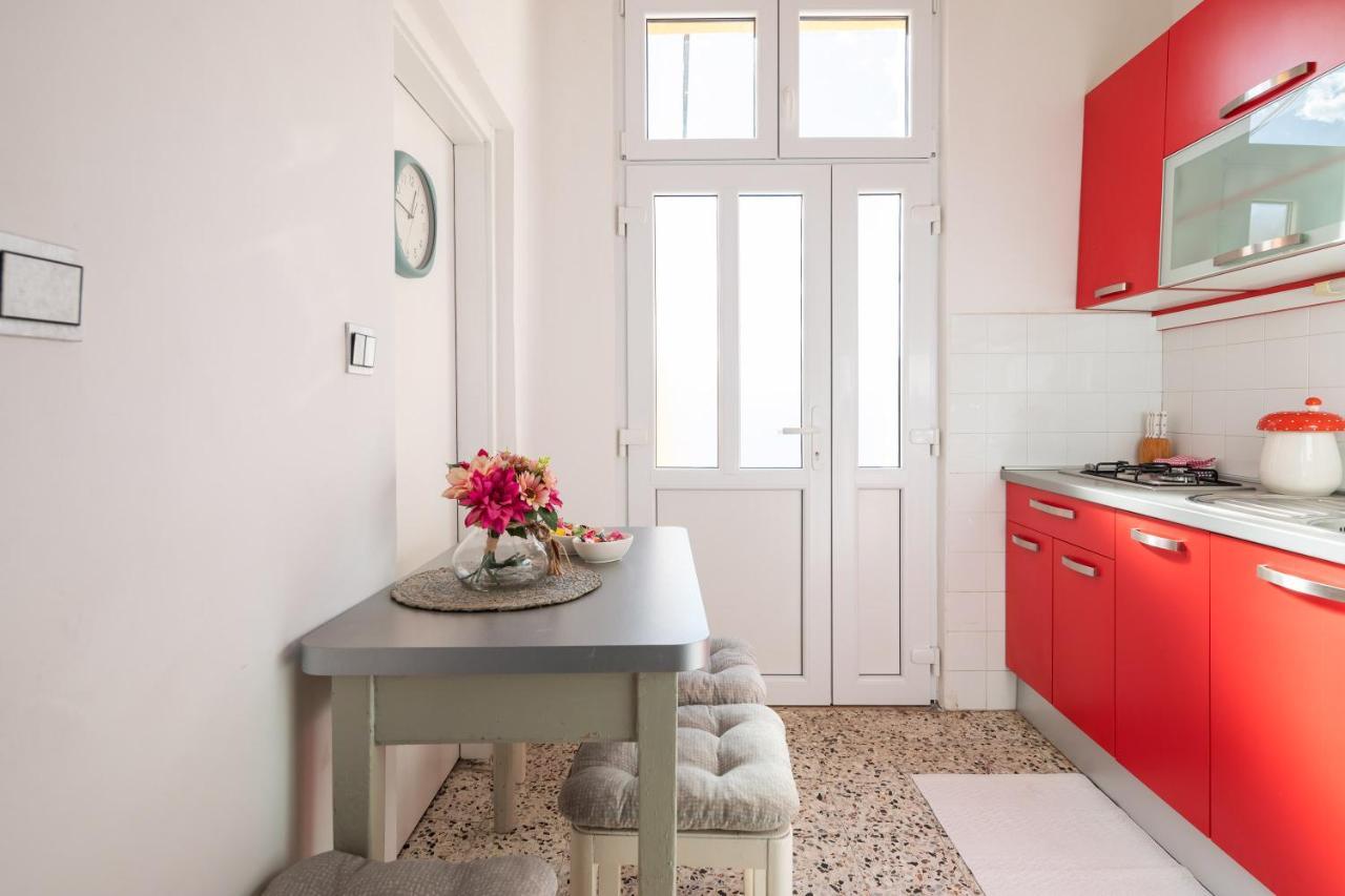 Ferienwohnung Beach House Lemonade Jesenice  Exterior foto