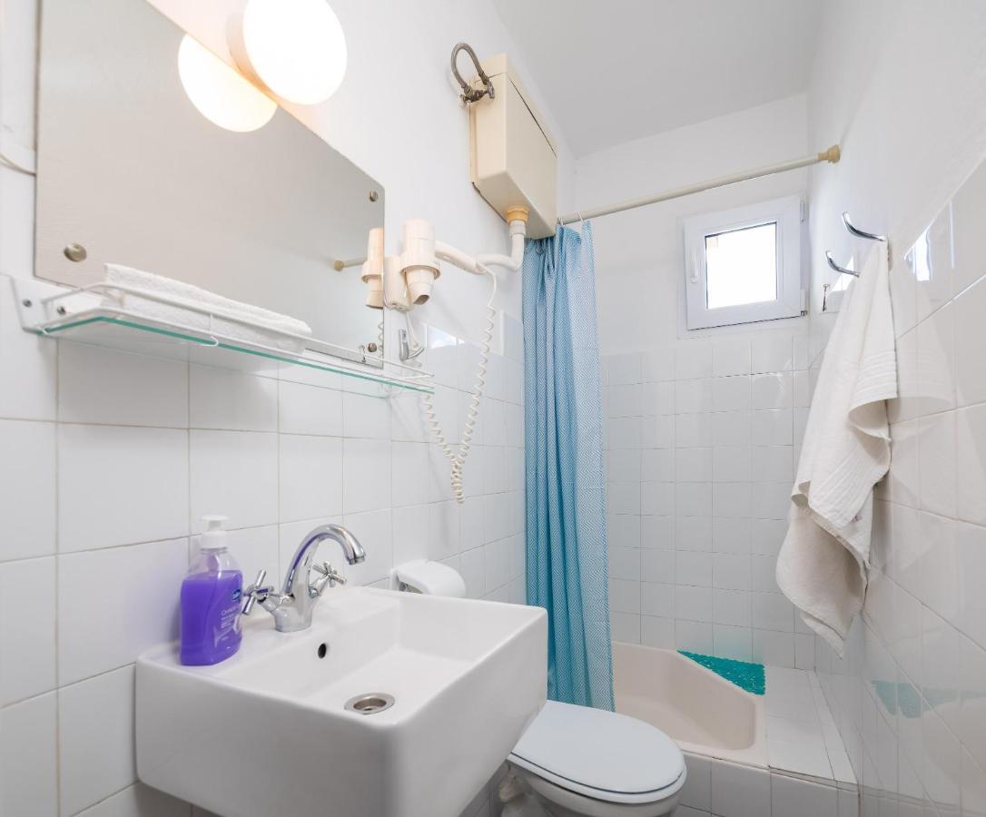 Ferienwohnung Beach House Lemonade Jesenice  Exterior foto