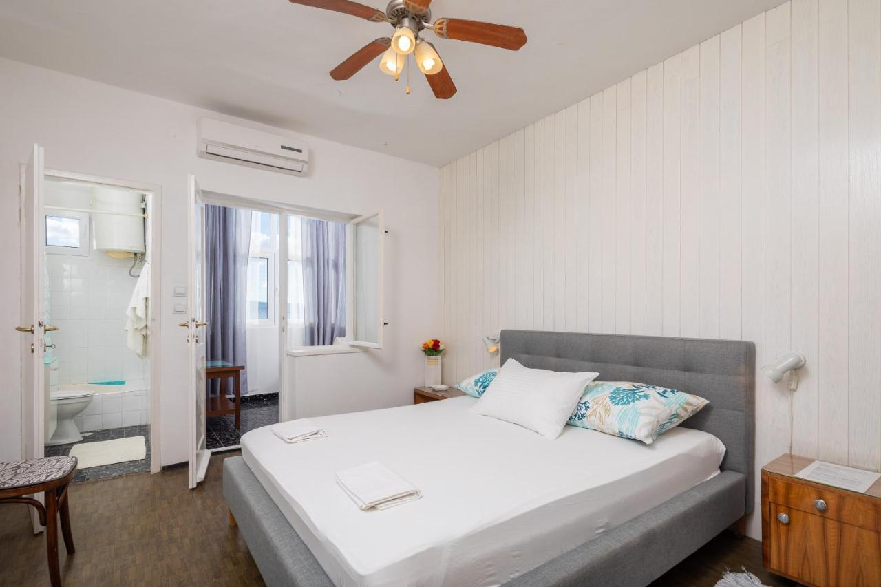 Ferienwohnung Beach House Lemonade Jesenice  Exterior foto